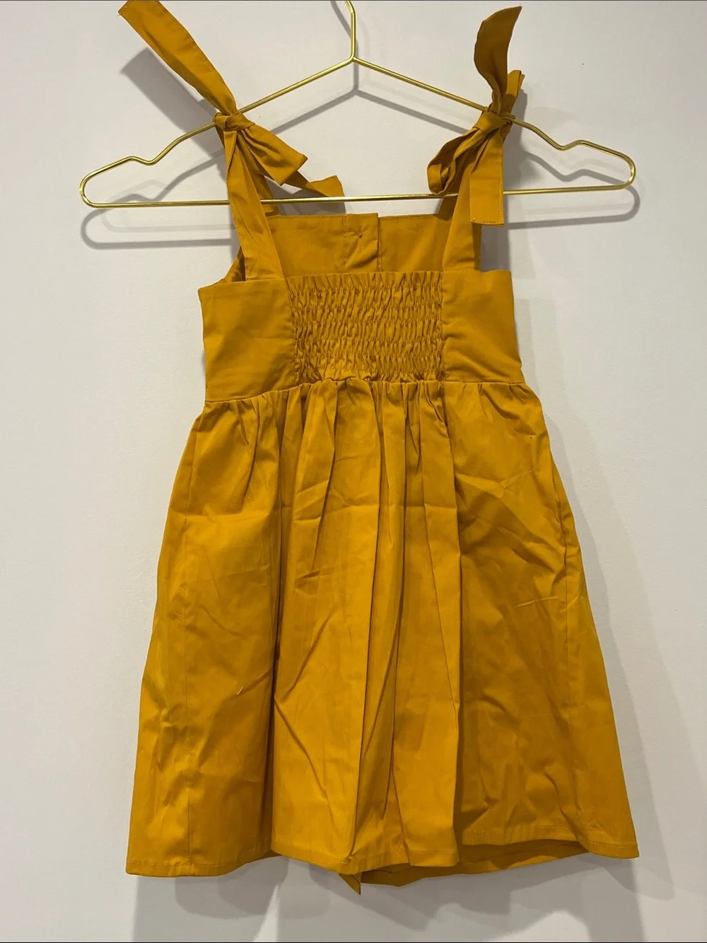Girls dress